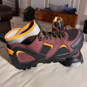 Nike ACG “Team Brown” sample RARE men’s size 12